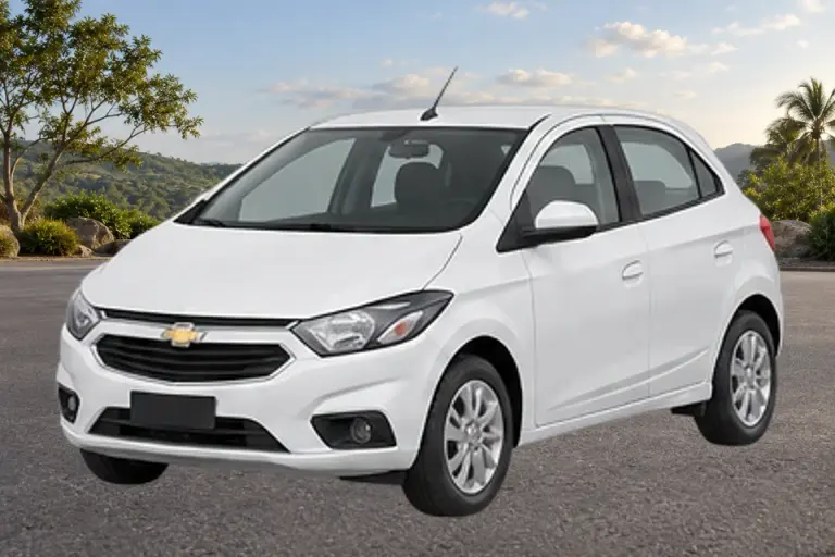 Imagen referencial de Chevrolet Onix, año 2019, diseño 2013–2019, color Blanco aproximado. No es una fotografía del vehículo rematado. Imagen referencial de Chevrolet Onix, año 2019, diseño 2013–2019, color Blanco aproximado. No es una fotografía del vehículo rematado.