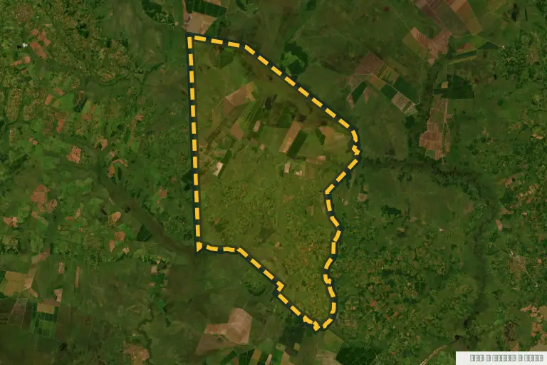 Vista satelital de General Delgado, Paraguay. Zona de referencia del inmueble en remate; no delimita la parcela ni identifica el inmueble.
