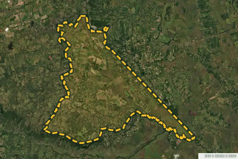 Vista satelital de Valenzuela, Paraguay. Zona de referencia del inmueble en remate; no delimita la parcela ni identifica el inmueble.